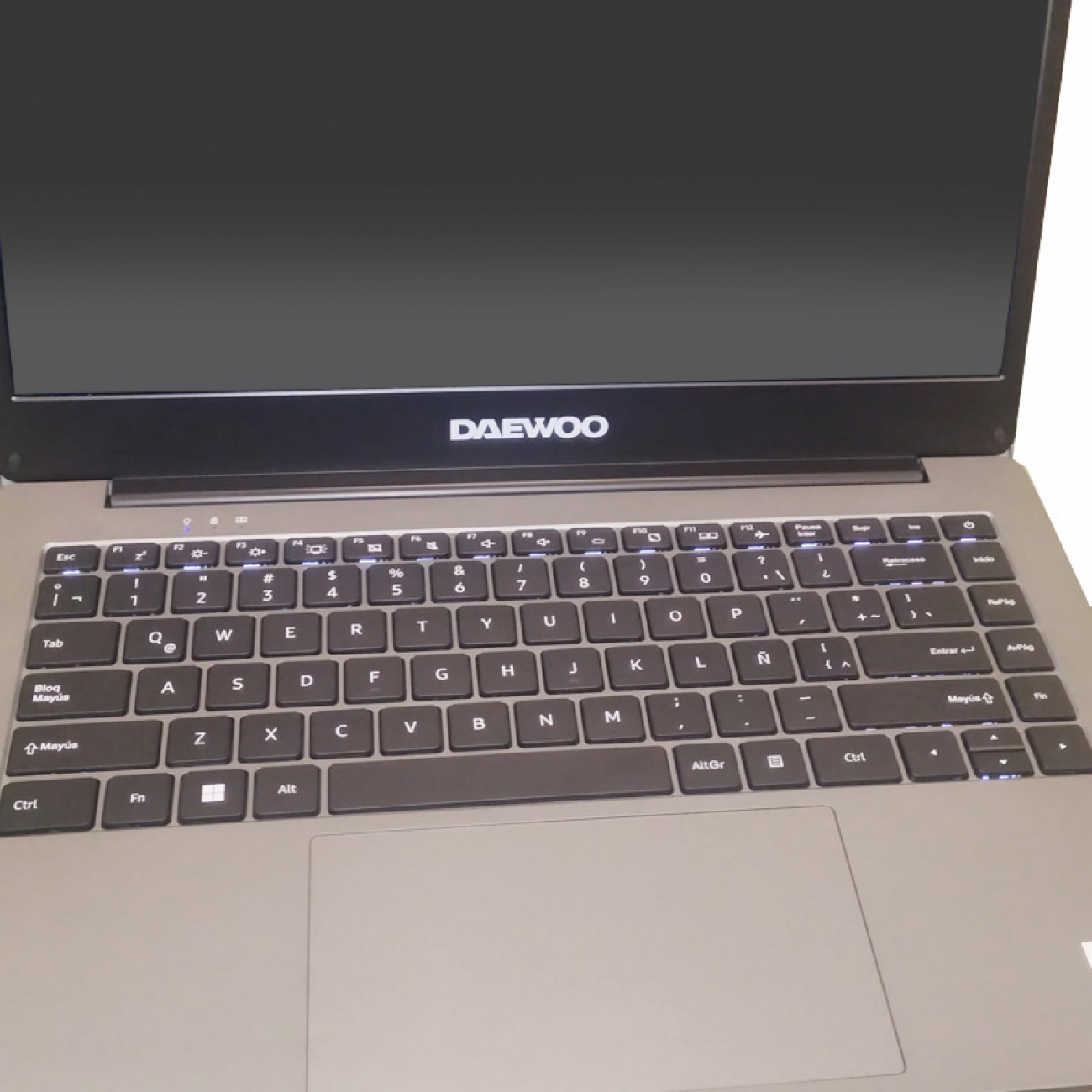 Imagen Notebook Daewoo M14 Celeron N4020 14" 4gb 128gb Ssd W11